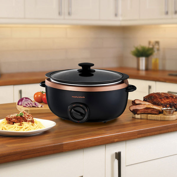 Morphy Richards 6.5l Sear & Stew Slow Cooker - Rose Gold